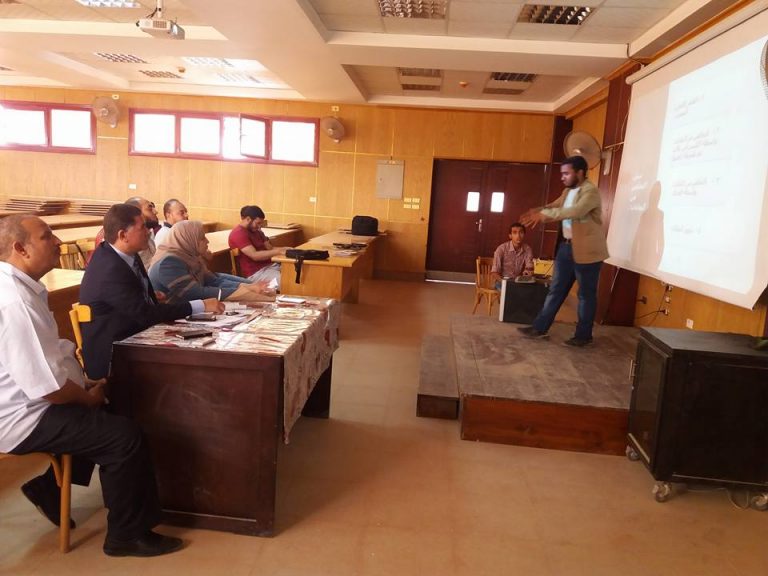 هندسة سوهاج تنظم مسابقة في الأبحاث الثقافية