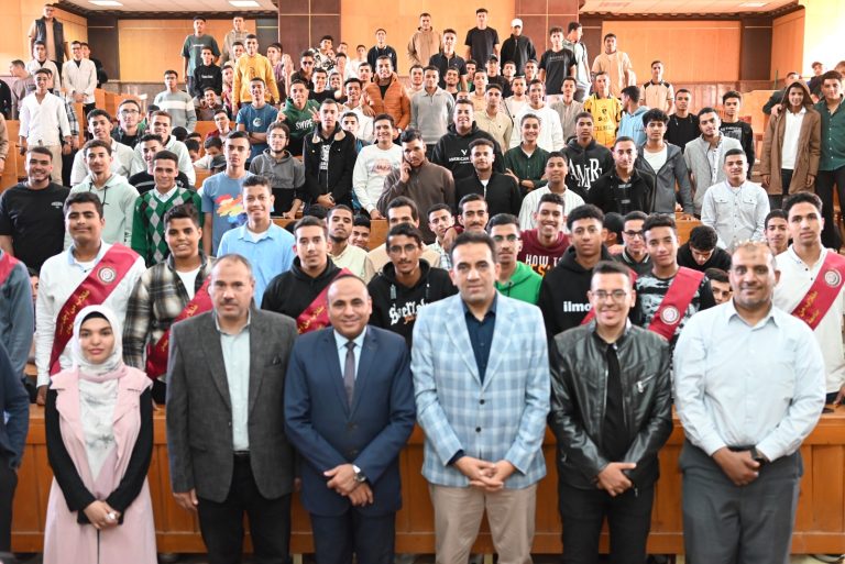 هندسة سوهاج تنظّم ورشة عمل مكثّفة عن الإسعافات الأولية بالتعاون مع التمريض وأسرة «طلاب من أجل مصر”