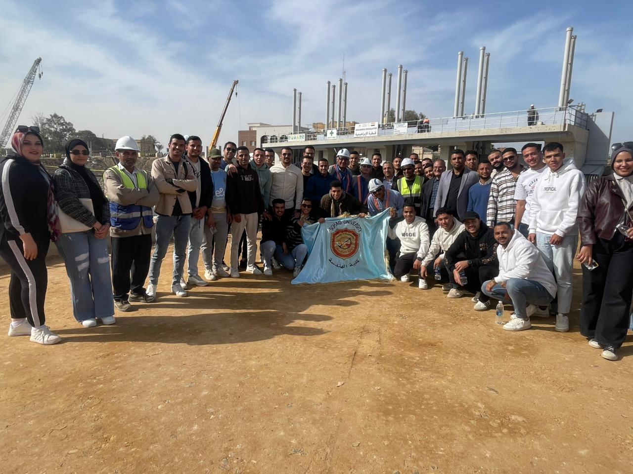 قسم الهندسة المدنية ينظم رحلات علمية لقناطر ديروط بأسيوط والصالة المغطاه بجامعة سوهاج